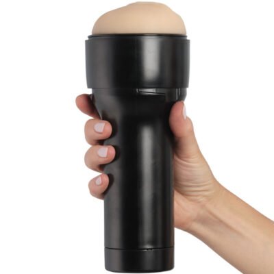 kiiroo sentire generico stroker pallido 3